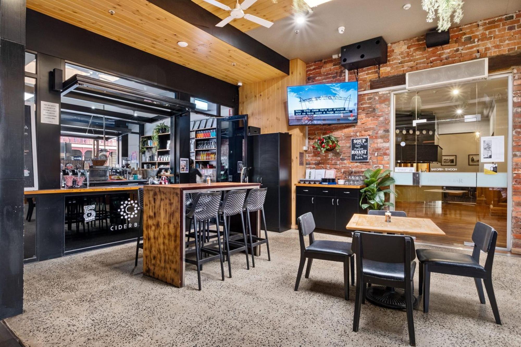 Quality Inn The George Hotel Ballarat Extérieur photo